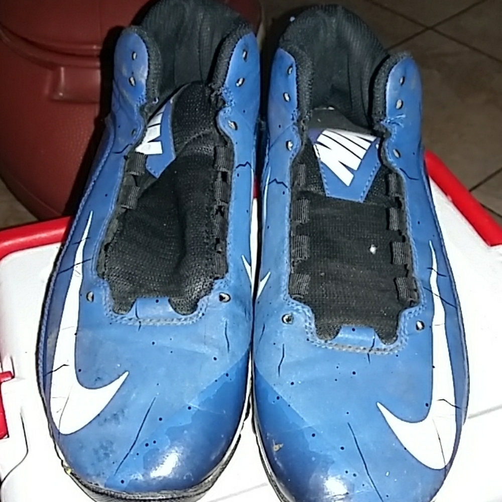 Nike ALPHA  football cleats 8.5